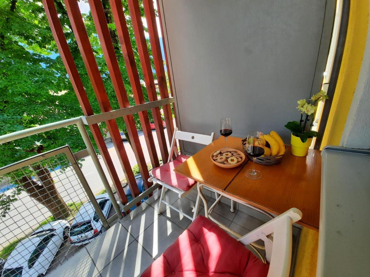 Apartment Honey Bee With Sauna コバリード エクステリア 写真