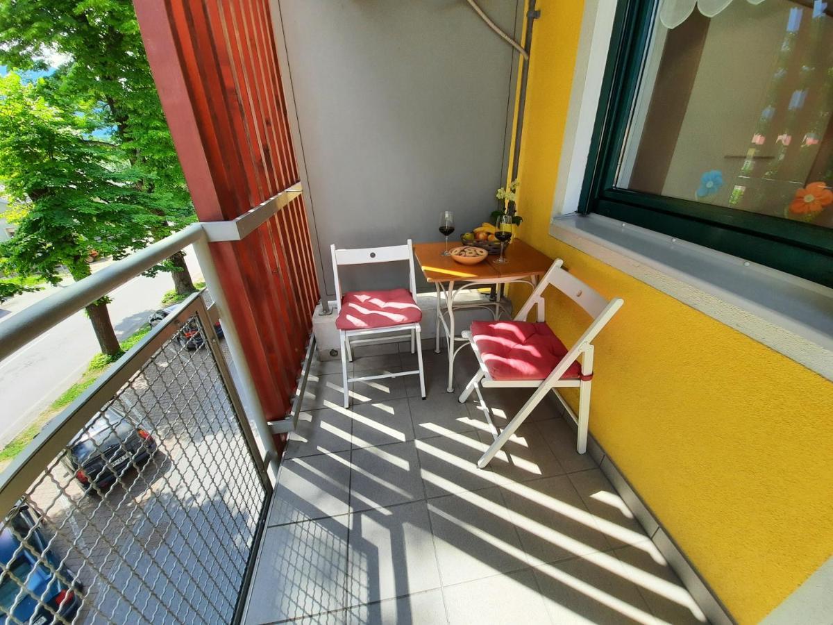 Apartment Honey Bee With Sauna コバリード エクステリア 写真